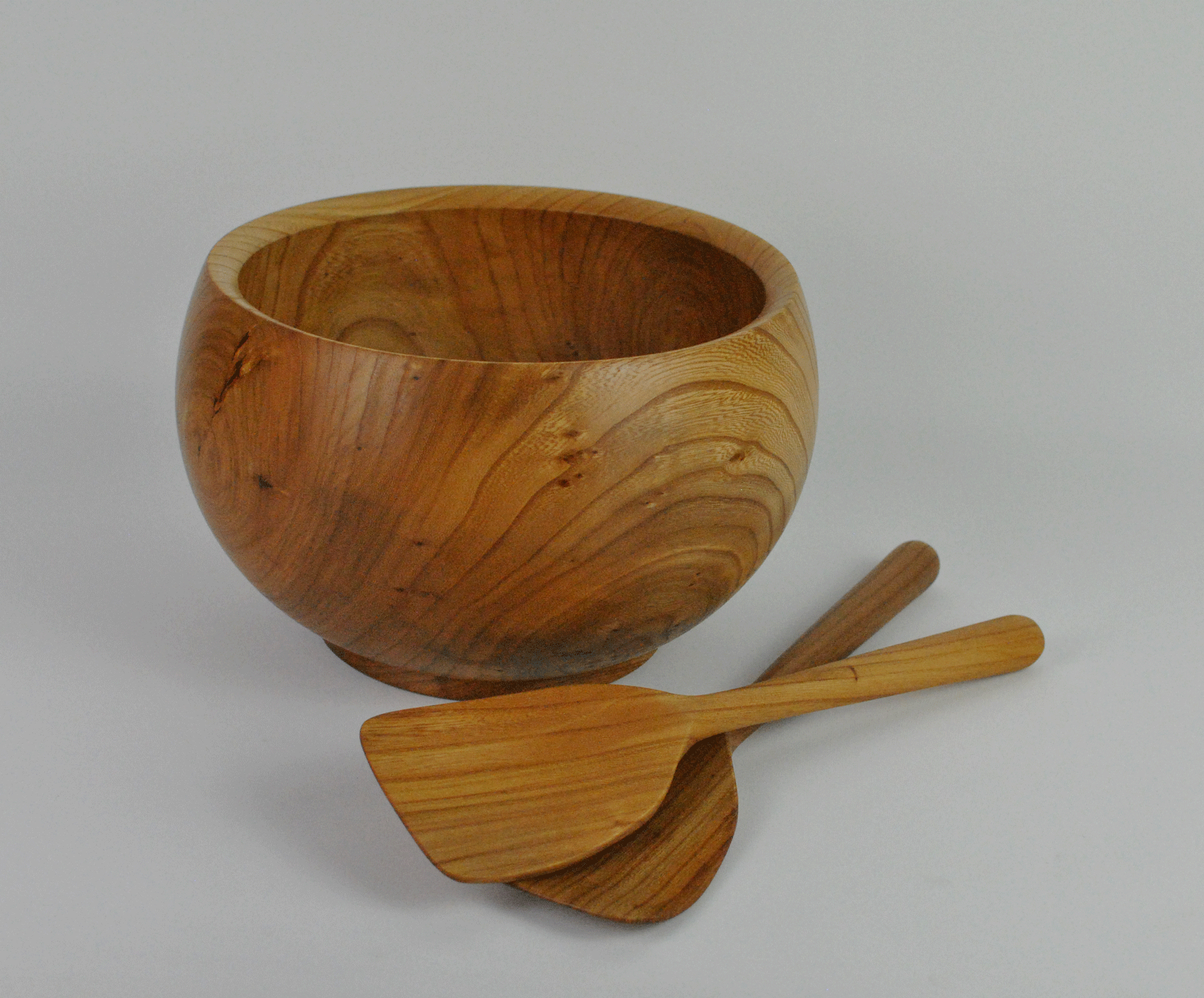 Irish Elm Salad Bowl & Elm Salad Servers. - Image 3